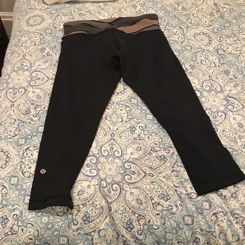 Lululemon Capri leggings